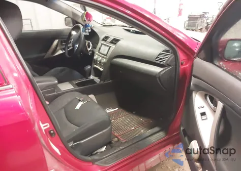 2008 Toyota Camry Se z USA, uszkodzony, nr VIN 4T1BE46K98U237550